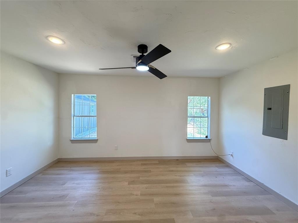 737 Nw 89th Street - Photo 9