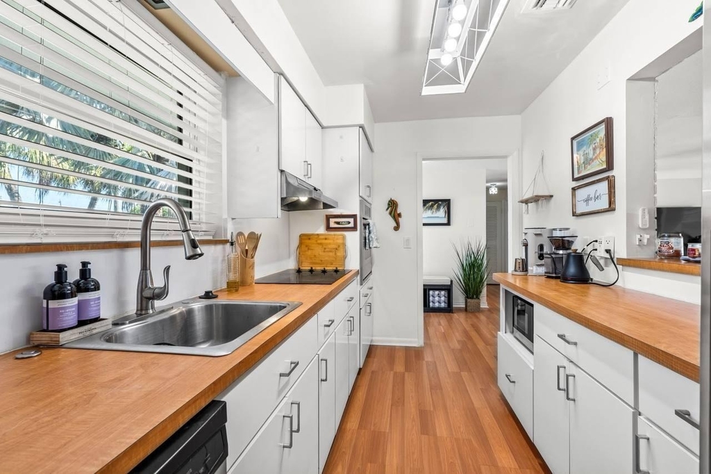 430 Ne 43rd Street - Photo 43