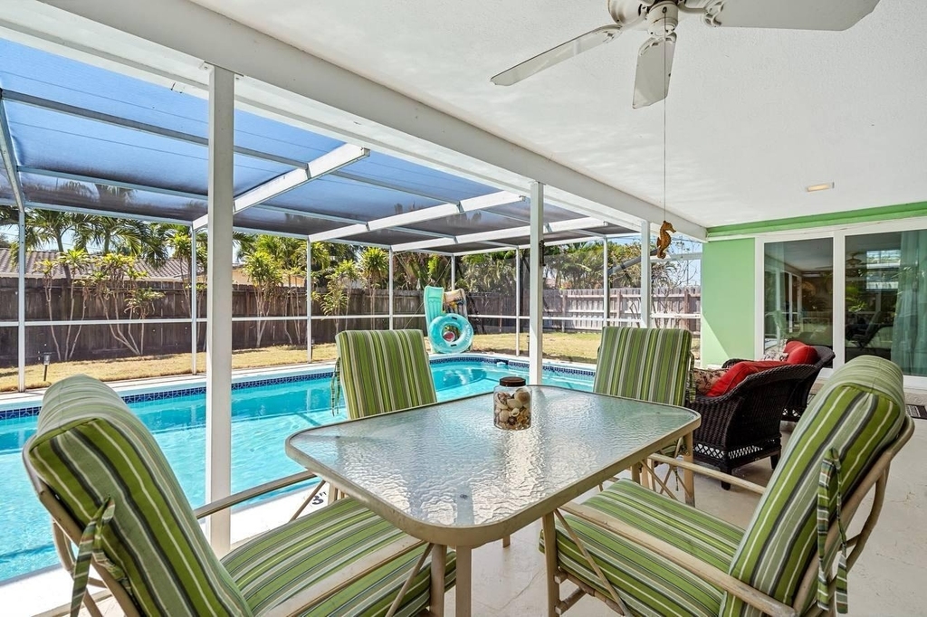 430 Ne 43rd Street - Photo 9
