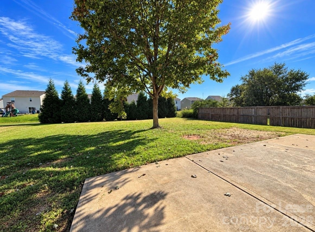 133 Altondale Drive - Photo 15