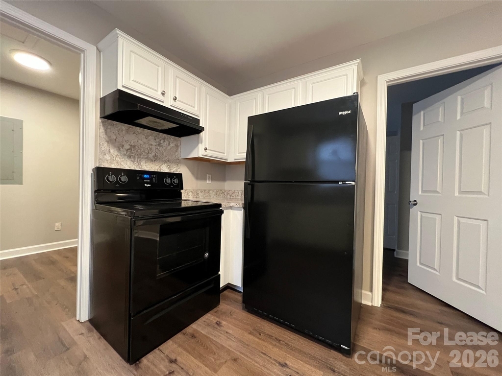 2013 Grandhaven Drive - Photo 3