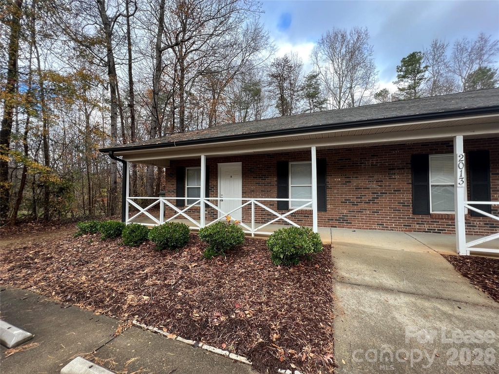 2013 Grandhaven Drive - Photo 0