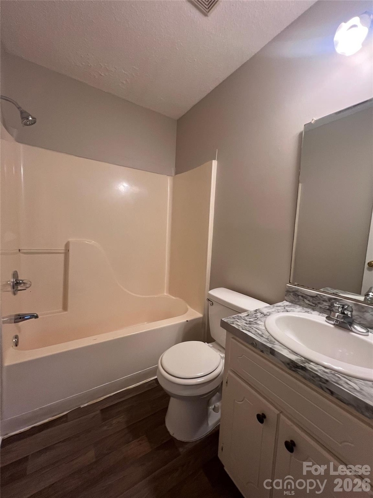 313 E Washington Avenue - Photo 8