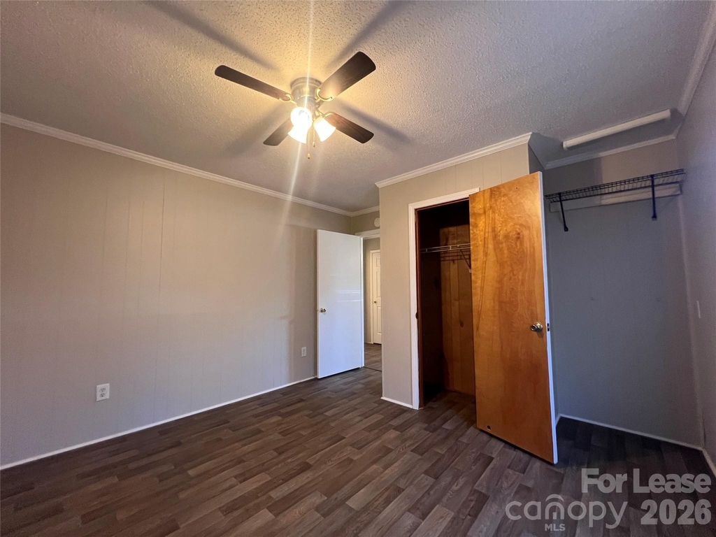 313 E Washington Avenue - Photo 6