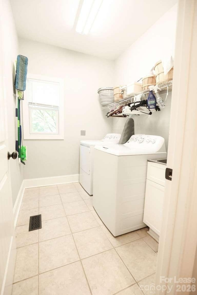 107 Sunset Bay Drive - Photo 24