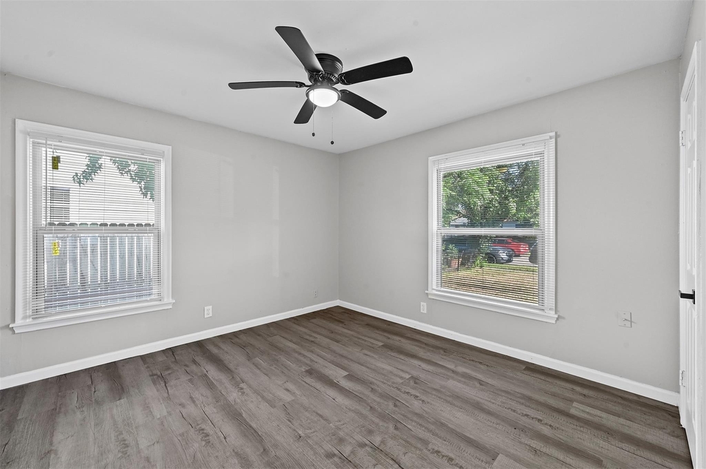 3677 Rockdale Drive - Photo 13
