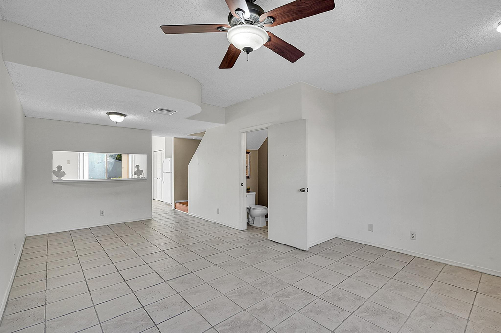 50 Truman Drive - Photo 4
