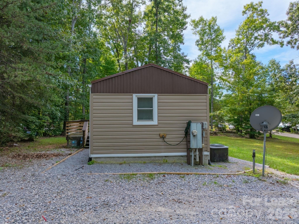 9 Red Oak Drive - Photo 17