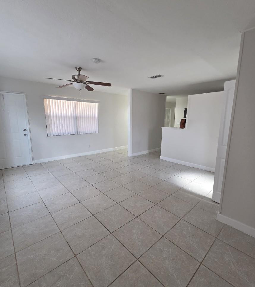 2127 Nw 7th Street - Photo 1