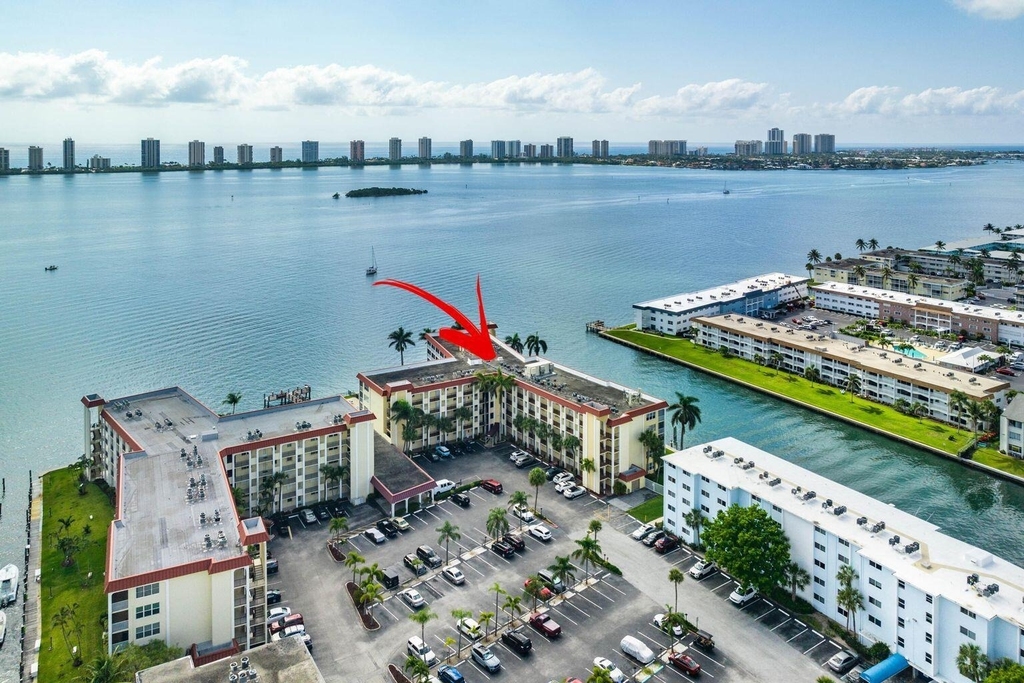 100 Paradise Harbour Boulevard - Photo 23