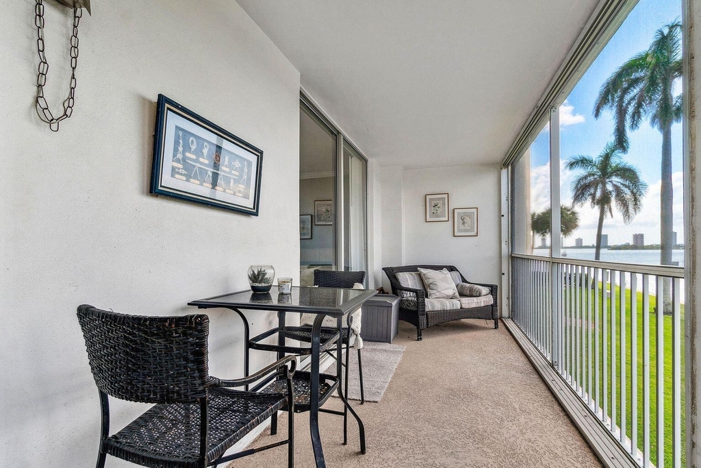 100 Paradise Harbour Boulevard - Photo 16