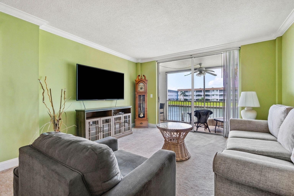 100 Paradise Harbour Boulevard - Photo 7