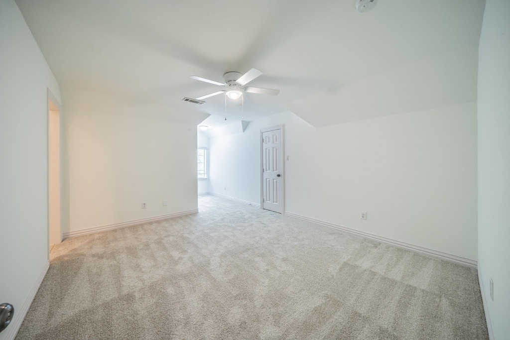 3201 Cedar Ridge Drive - Photo 17