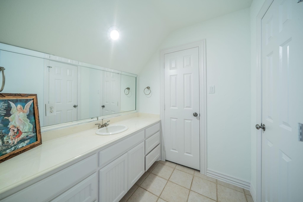 3201 Cedar Ridge Drive - Photo 26