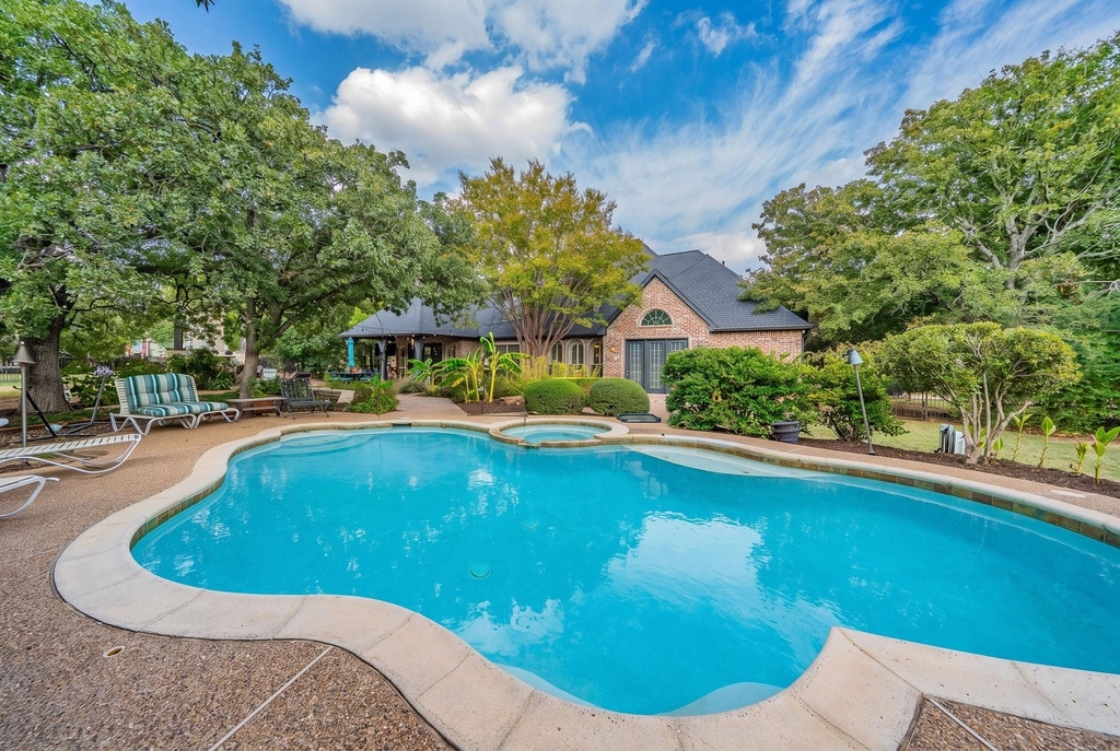 3201 Cedar Ridge Drive - Photo 35