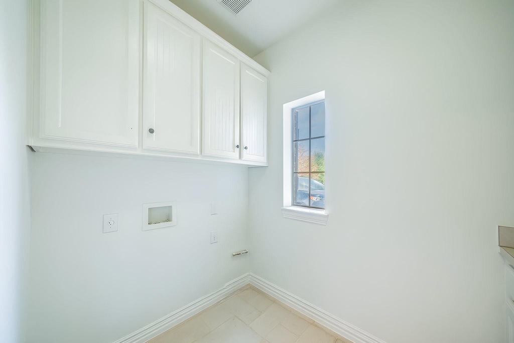 3201 Cedar Ridge Drive - Photo 28