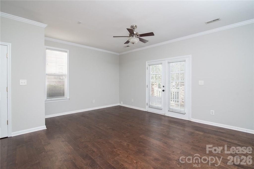 14925 Scothurst Lane - Photo 2