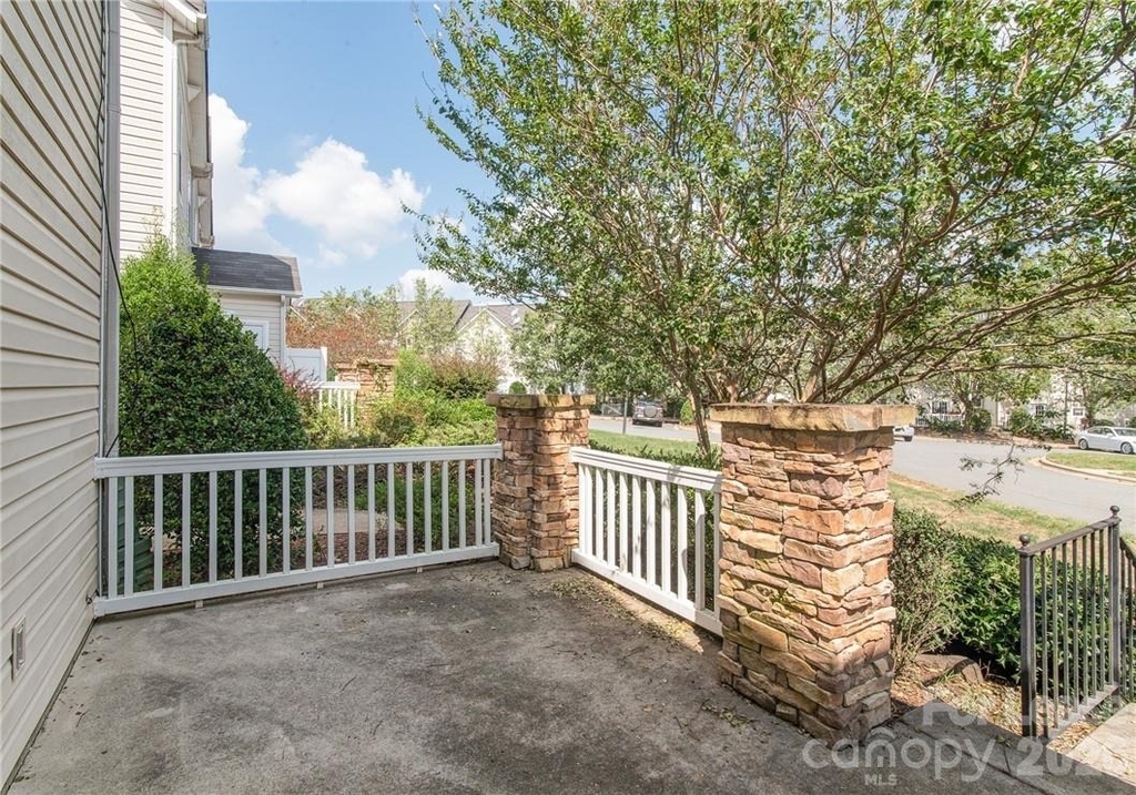 14925 Scothurst Lane - Photo 19