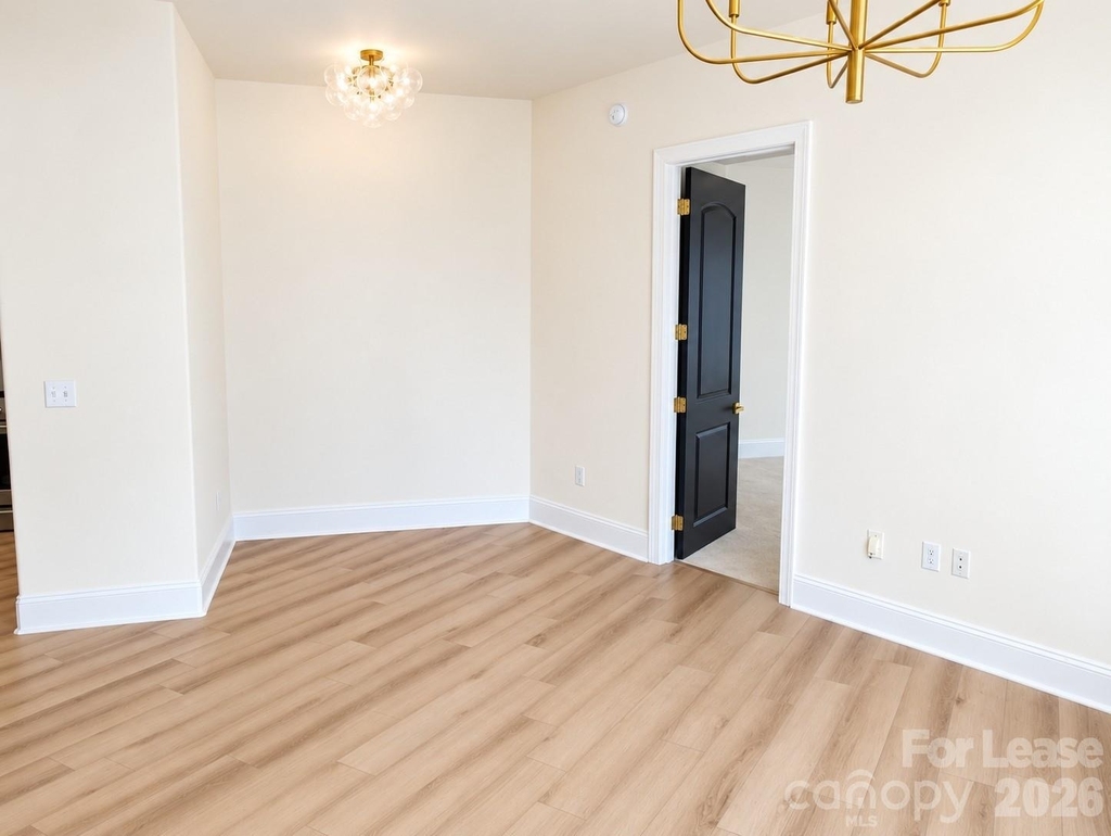 4625 Piedmont Row Drive - Photo 5
