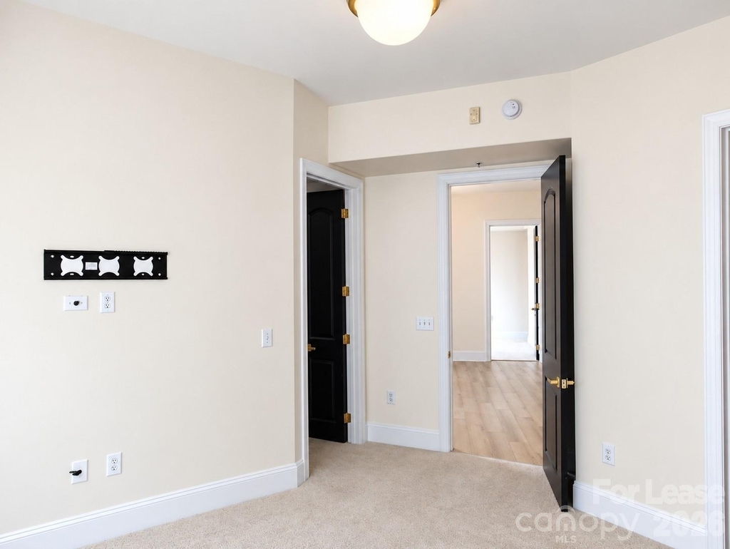 4625 Piedmont Row Drive - Photo 12