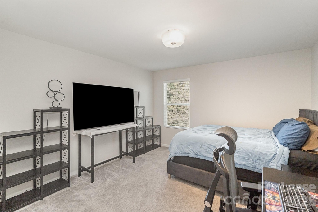 5948 River Meadow Court - Photo 22
