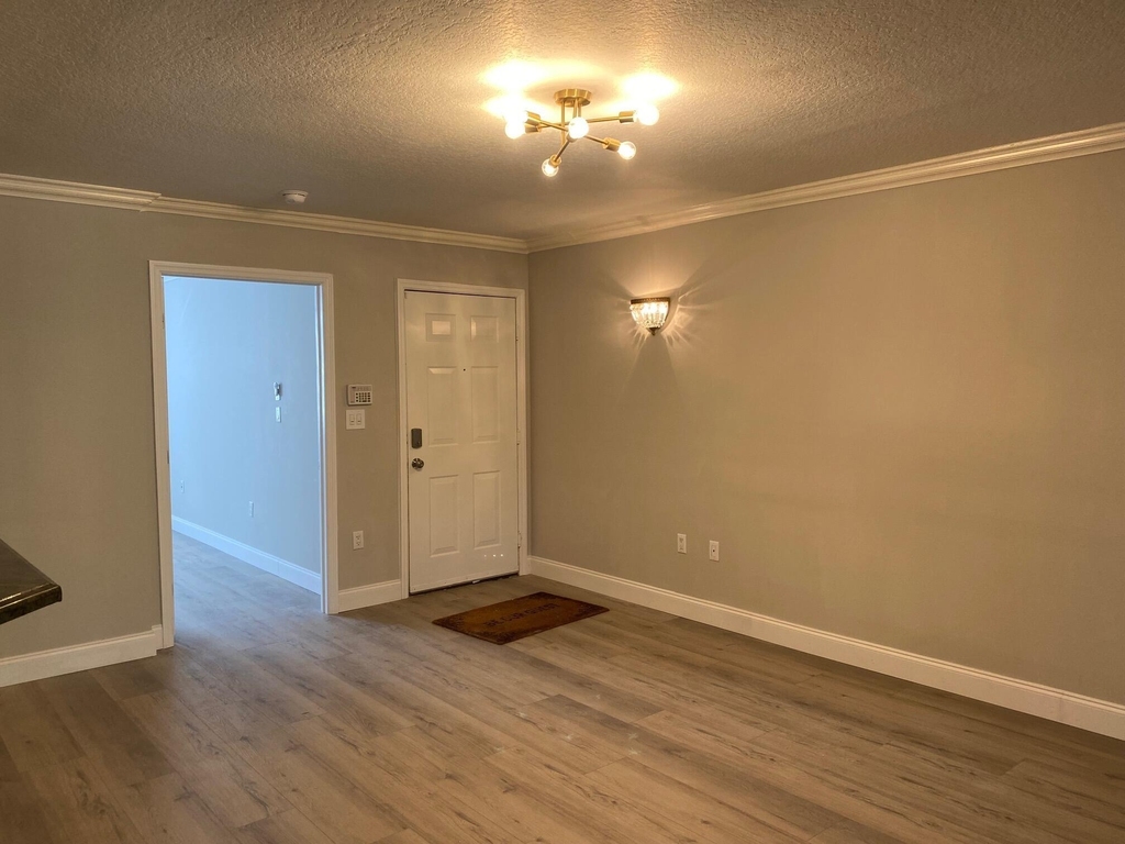 500 Scotia Drive - Photo 6