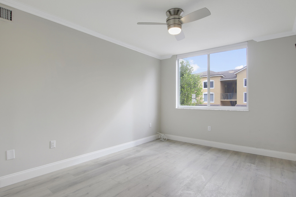 500 Scotia Drive - Photo 32