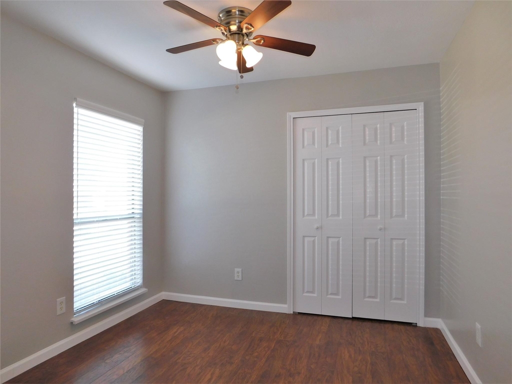 4937 Ward Drive - Photo 18