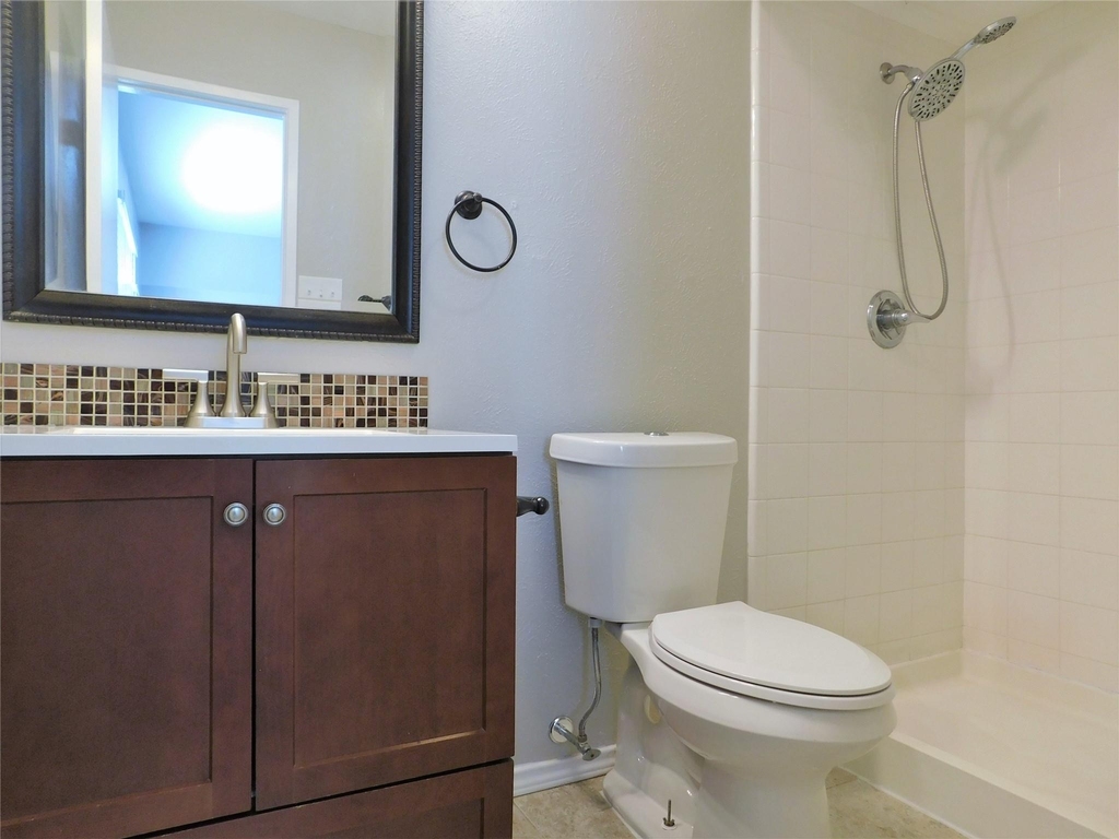 4937 Ward Drive - Photo 14