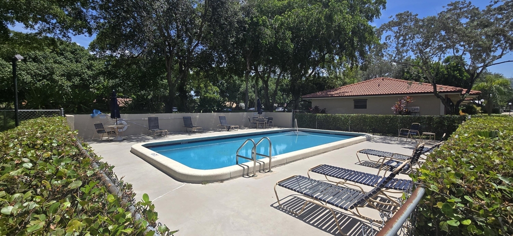 9611 Nw 4th Street - Photo 16