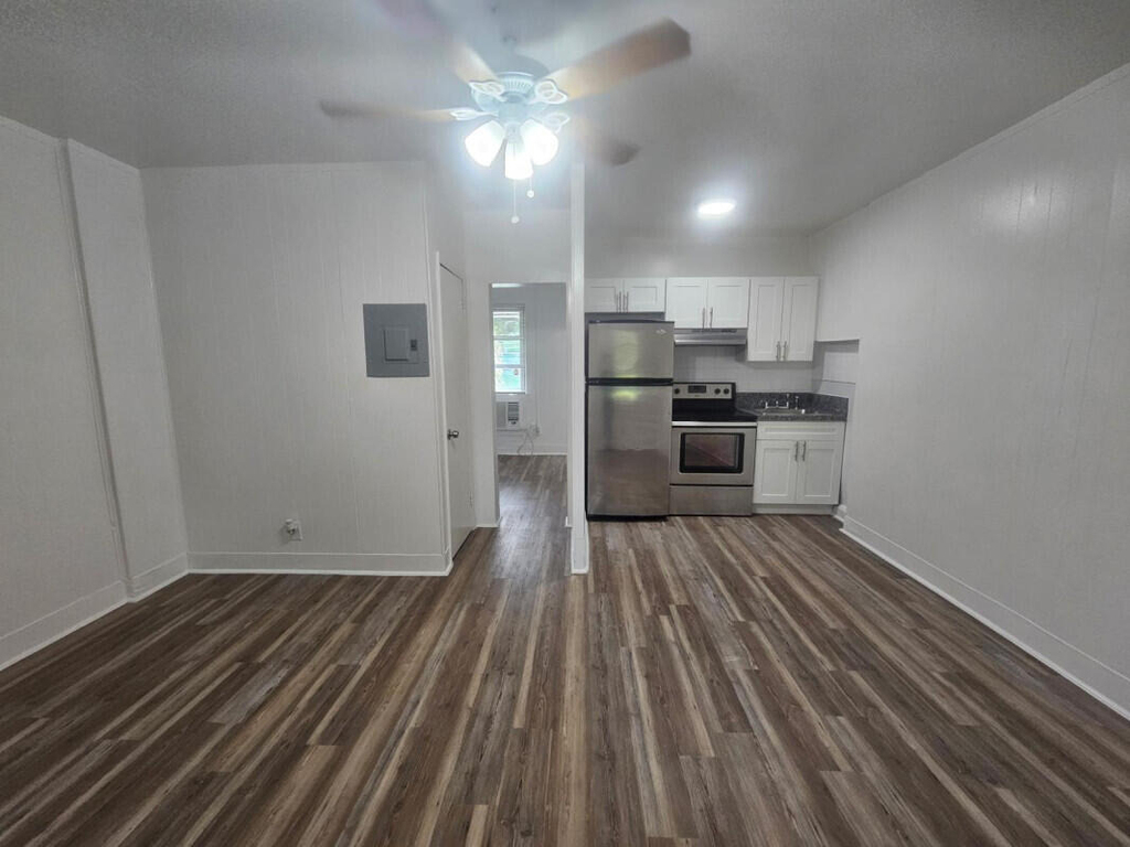 3000 Nw 5th Avenue - Photo 5