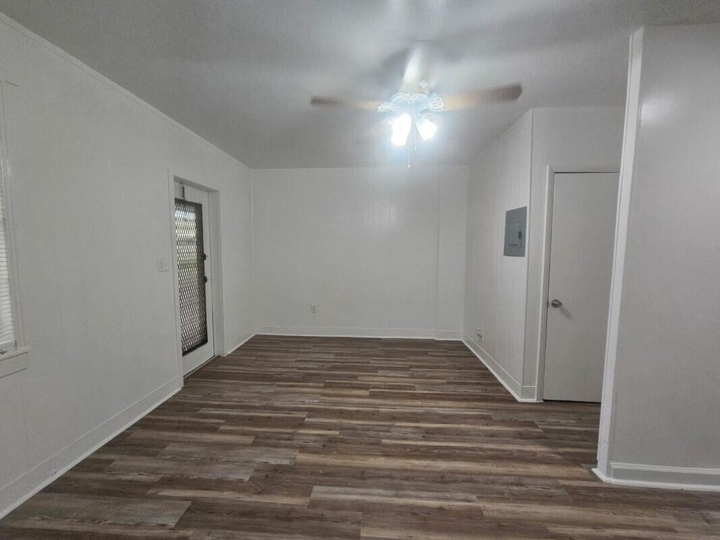 3000 Nw 5th Avenue - Photo 0