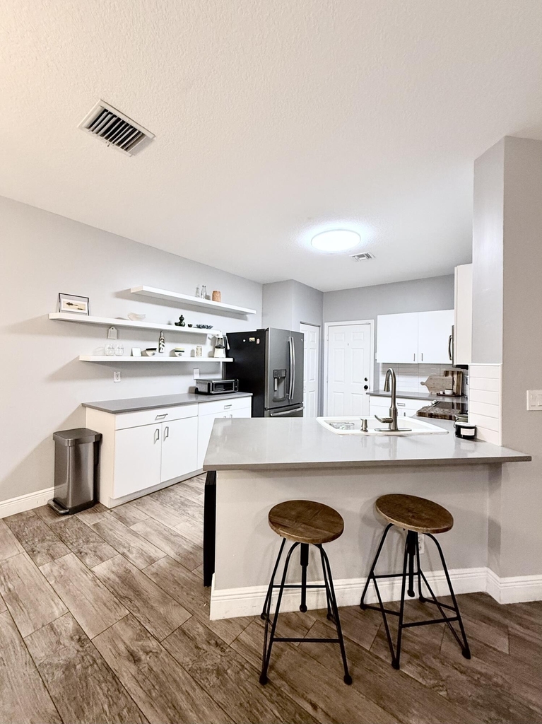 9138 Villa Palma Lane - Photo 16