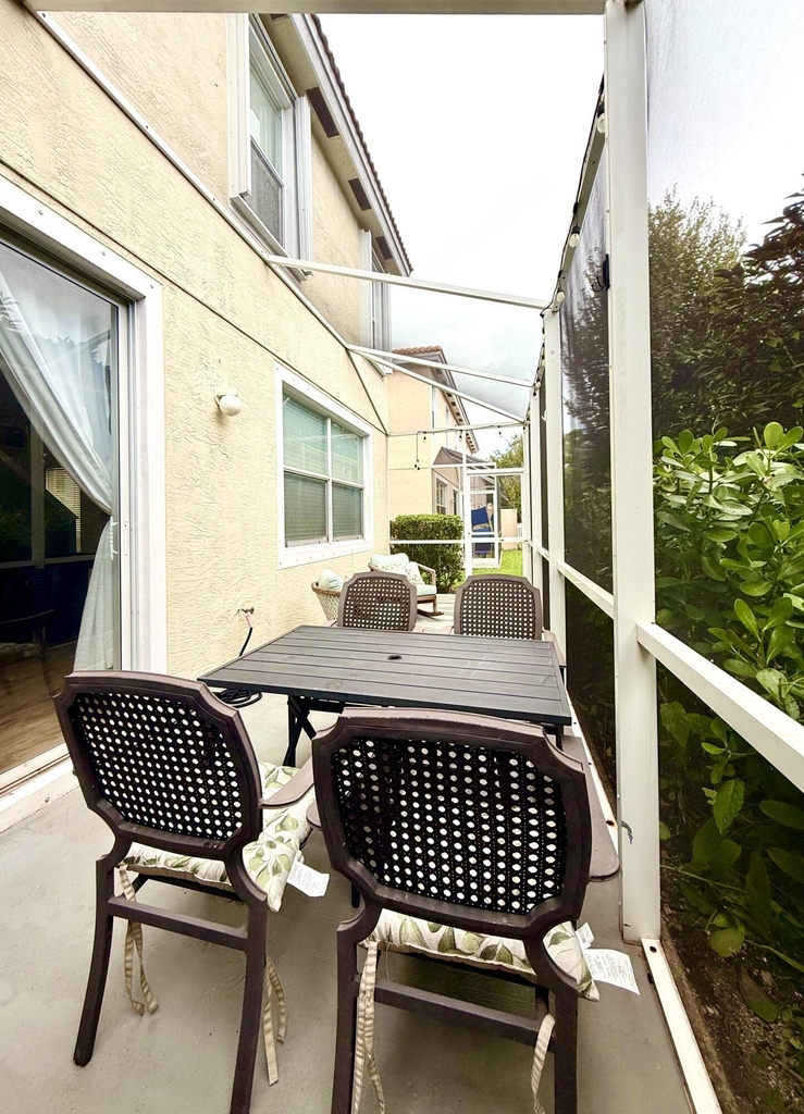 9138 Villa Palma Lane - Photo 40