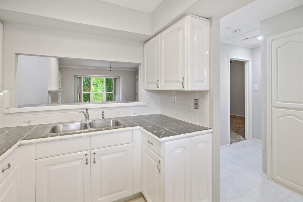 2732 Copper Creek Drive - Photo 6