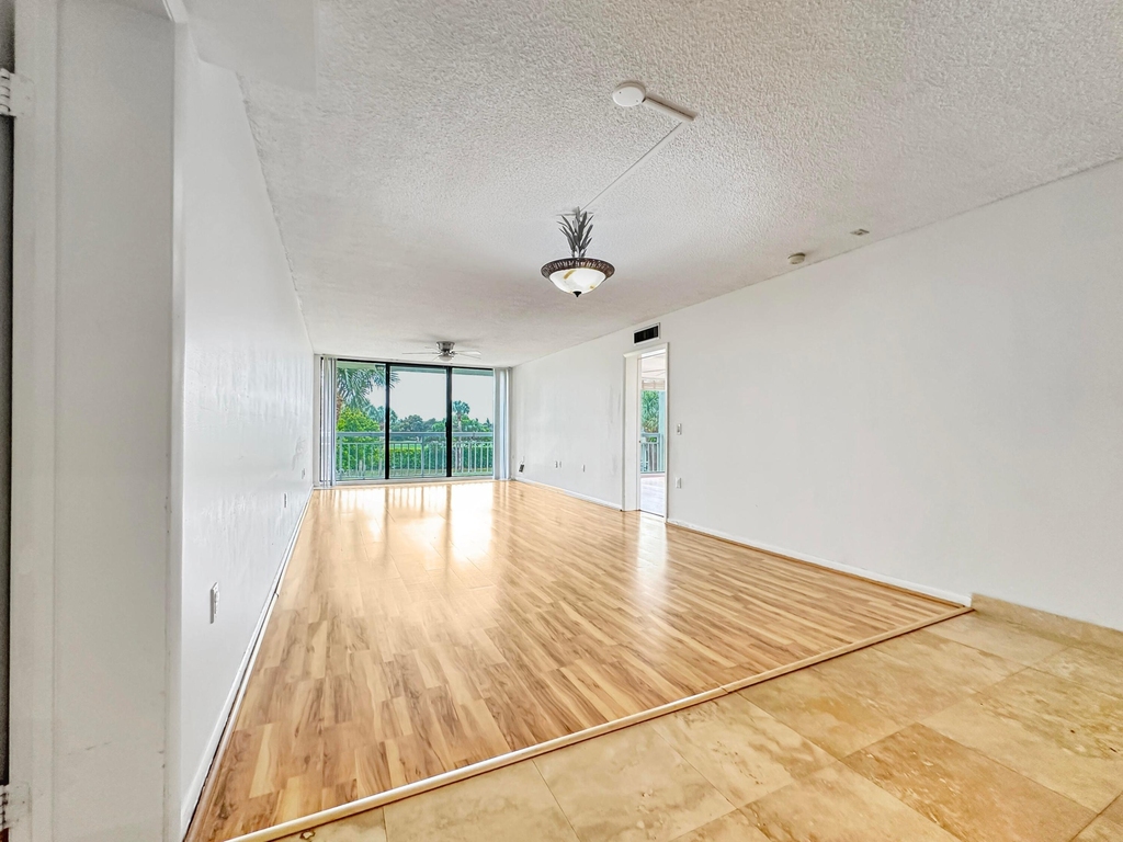 2761 Village Boulevard - Photo 5