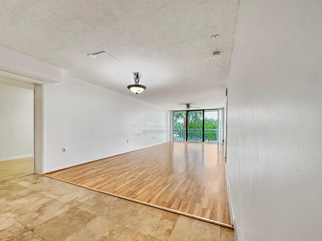 2761 Village Boulevard - Photo 6