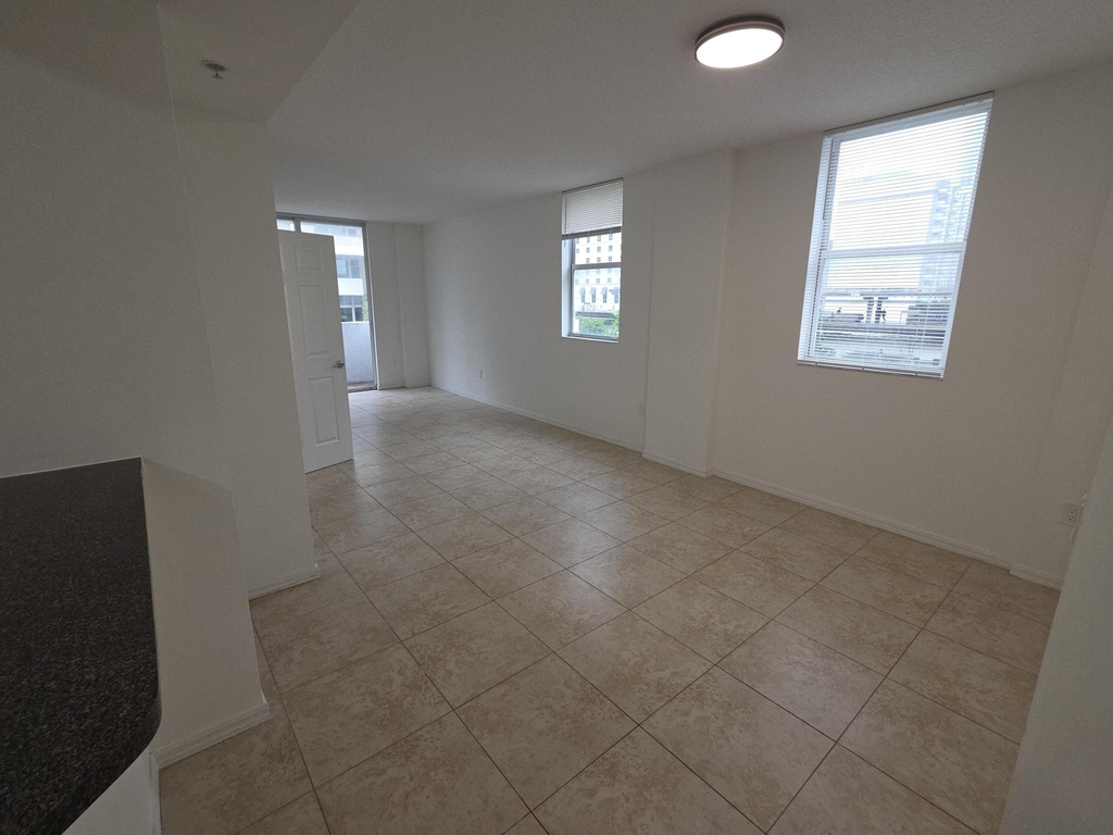 115 Sw 11th Street - Photo 10