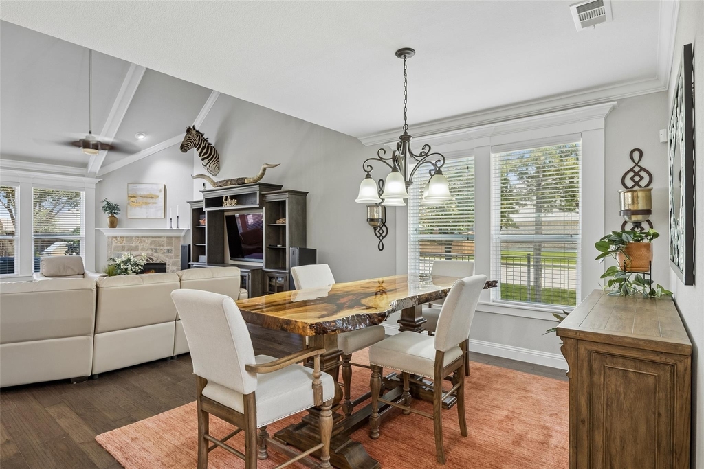 813 Allbright Road - Photo 4