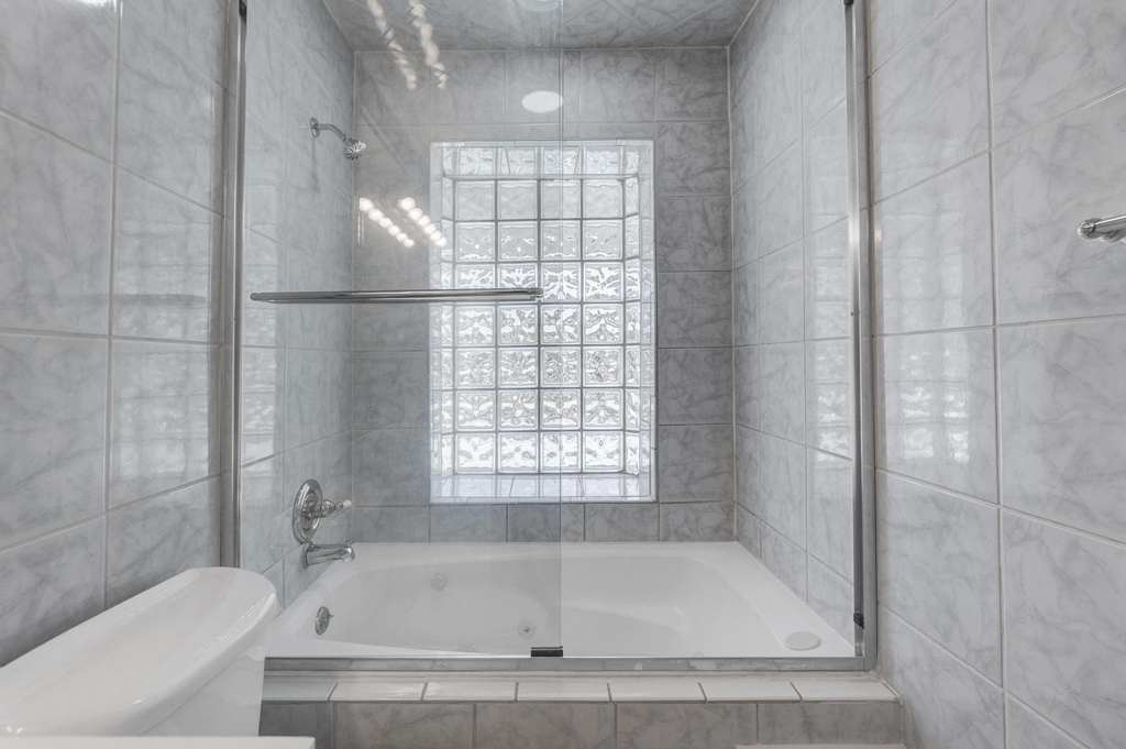 1820 Nw 33rd Street - Photo 11