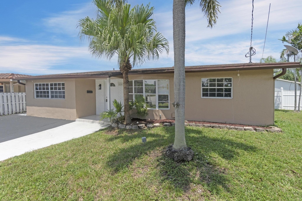 1820 Nw 33rd Street - Photo 1