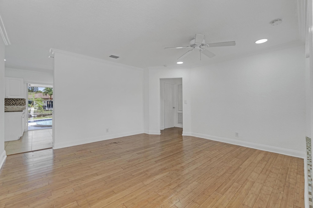 1820 Nw 33rd Street - Photo 20
