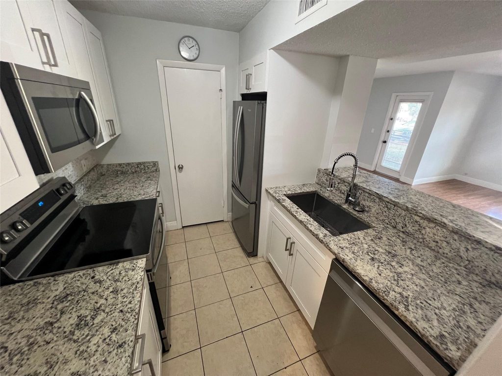4341 W Mcnab Road - Photo 19