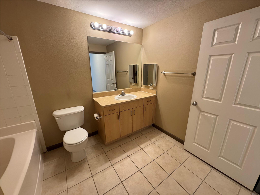 533 Ne 3rd Avenue - Photo 6