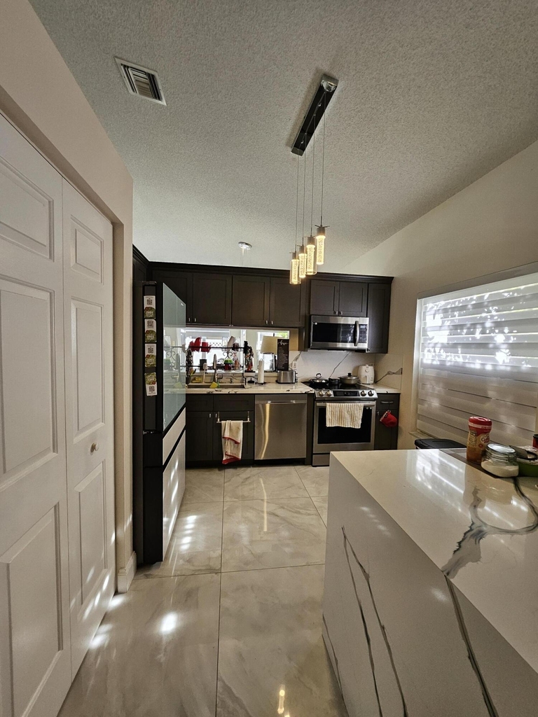 11034 Nw 46th Drive - Photo 1