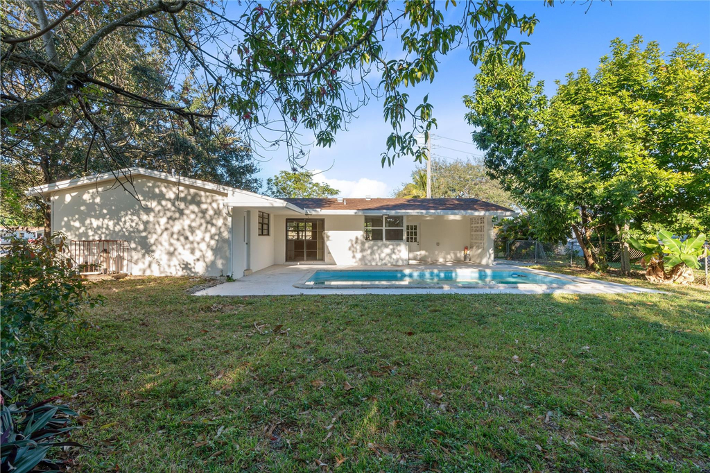 2208 Nw 63rd Avenue - Photo 19