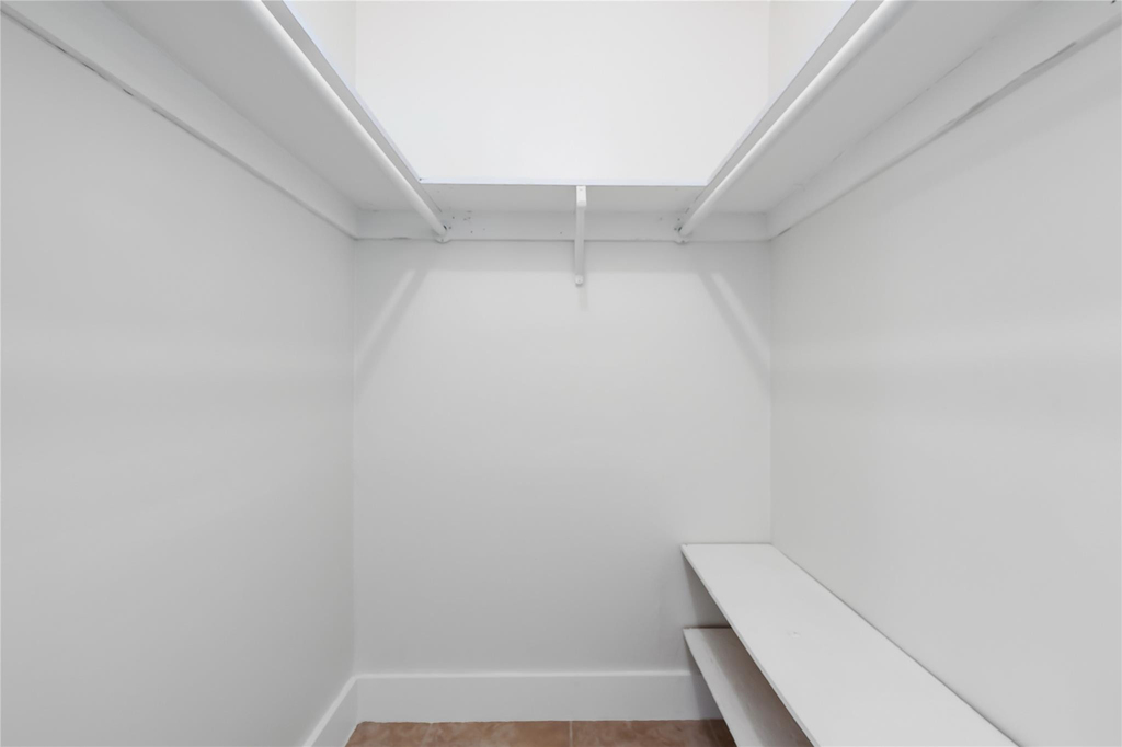 2208 Nw 63rd Avenue - Photo 6