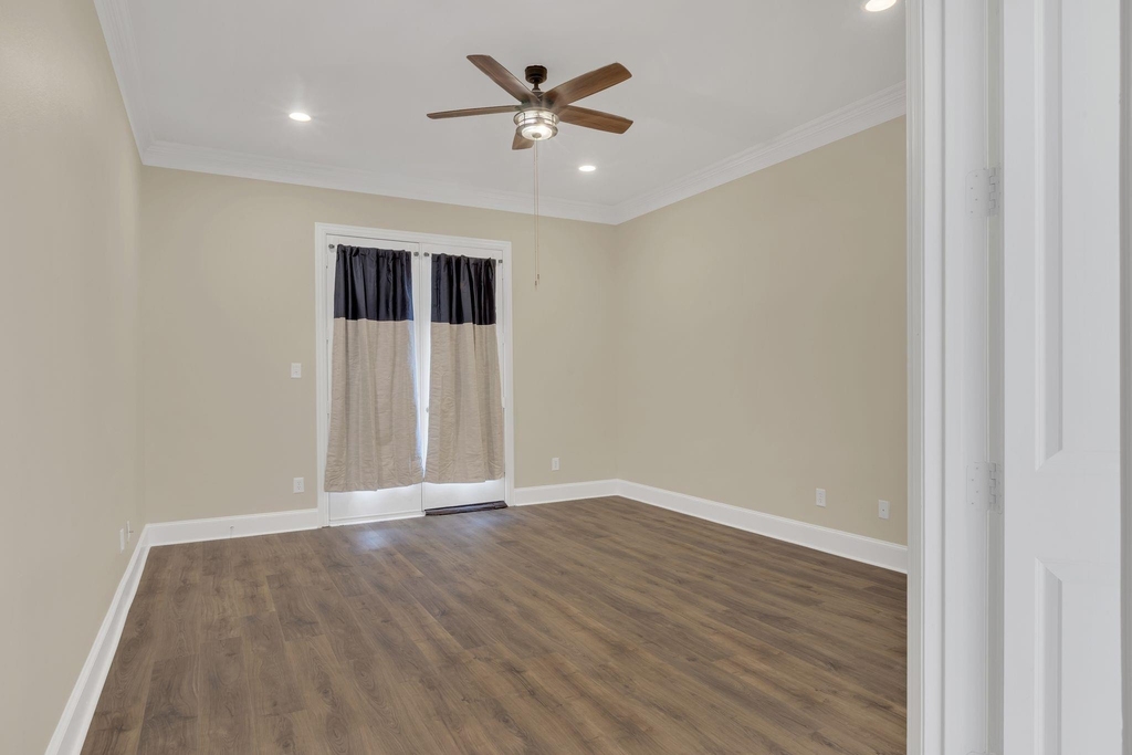 5921 Llano Avenue - Photo 20