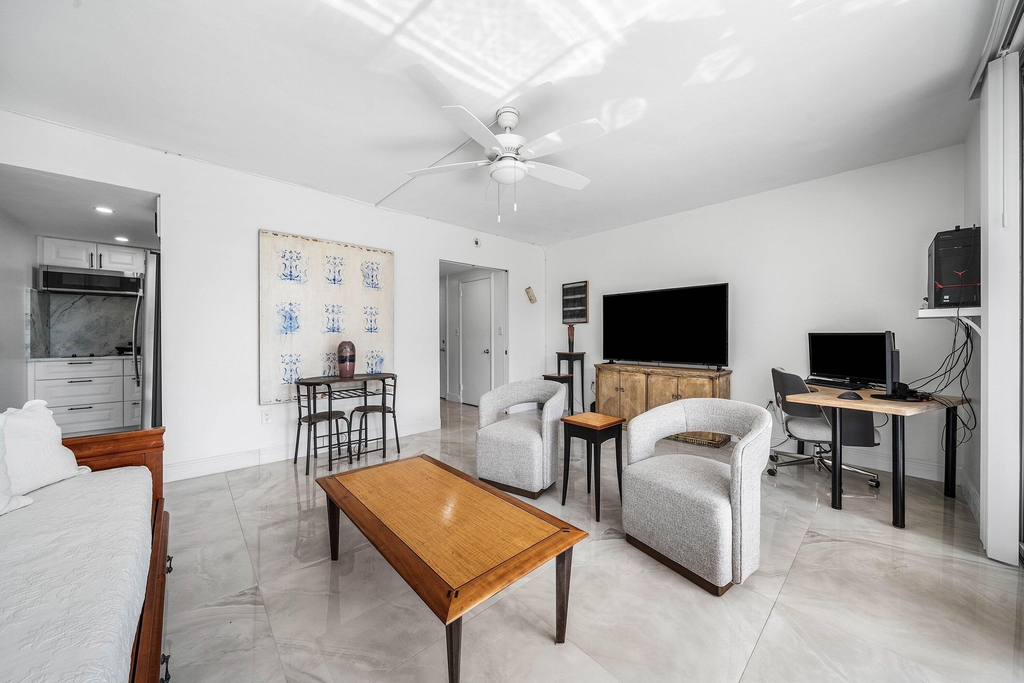 15 S Golfview Road - Photo 9