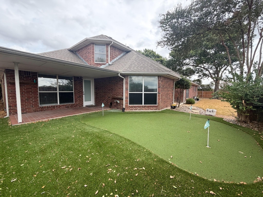 2 Country Club Place - Photo 24